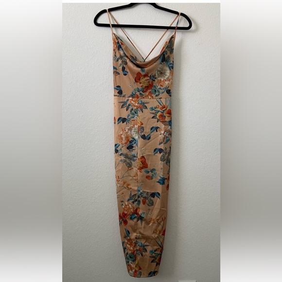 Boohoo floral print dress size 8 - Picture 4 of 5